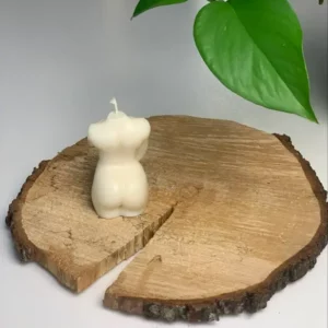 Wstydliwa kobieta - świece sojowe